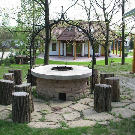 Zoeldvar Villa Bogács エクステリア 写真